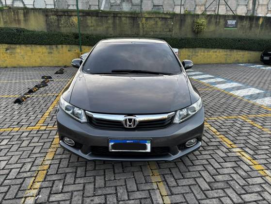 HONDA CIVIC 2.0 LXR 16V FLEX 4P AUTOMÁTICO HONDA CIVIC 2.0 LXR 16V FLEX 4P AUTOMÁTICO